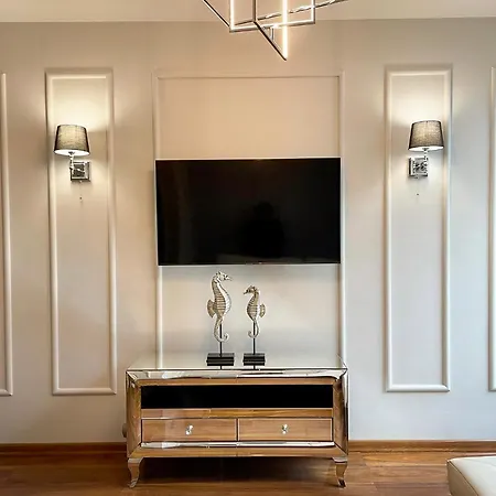 U In Old Town 아파트