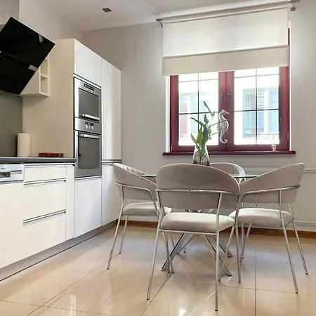 U In Old Town 아파트 슈체친